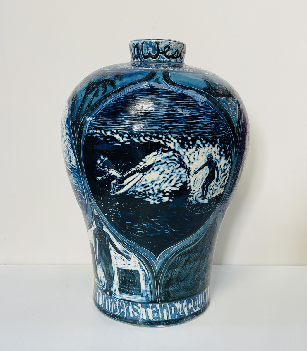 Gerry Wedd - A Garniture - Pots & Figurines