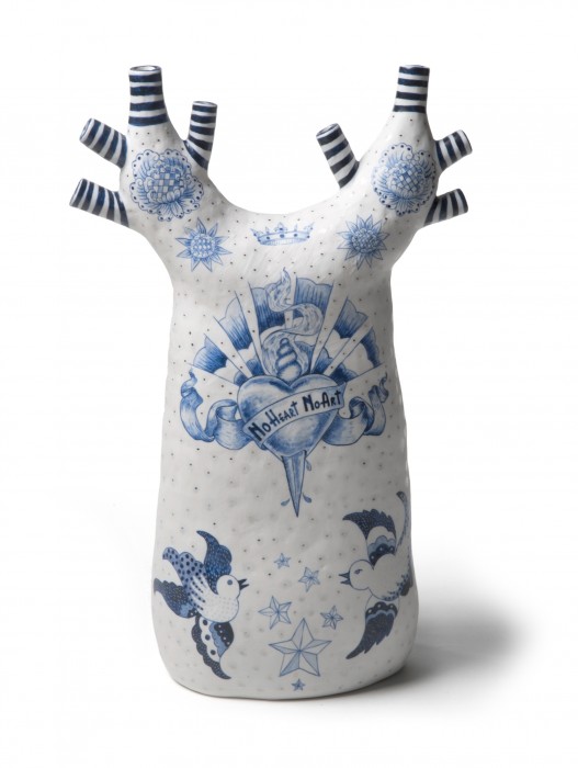 No Heart No Art: Tulip Vase 2013 - Front